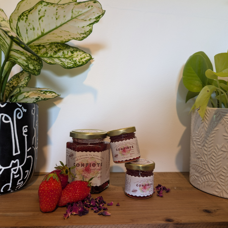 Confiture Fraise & Rose – Édition Limitée Fête des Mères